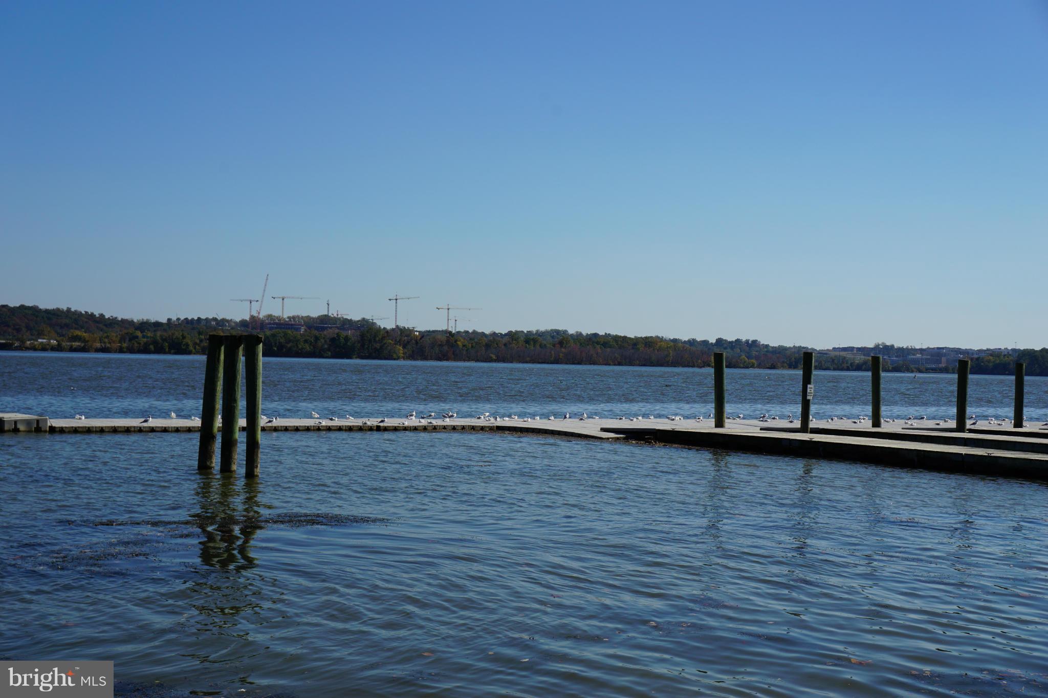 RIVERGATE - Residential Lease