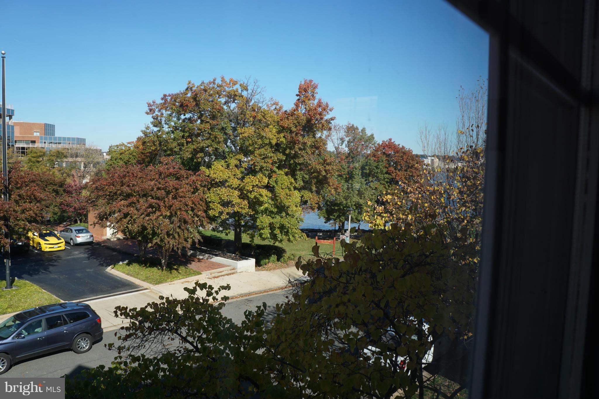 RIVERGATE - Residential Lease