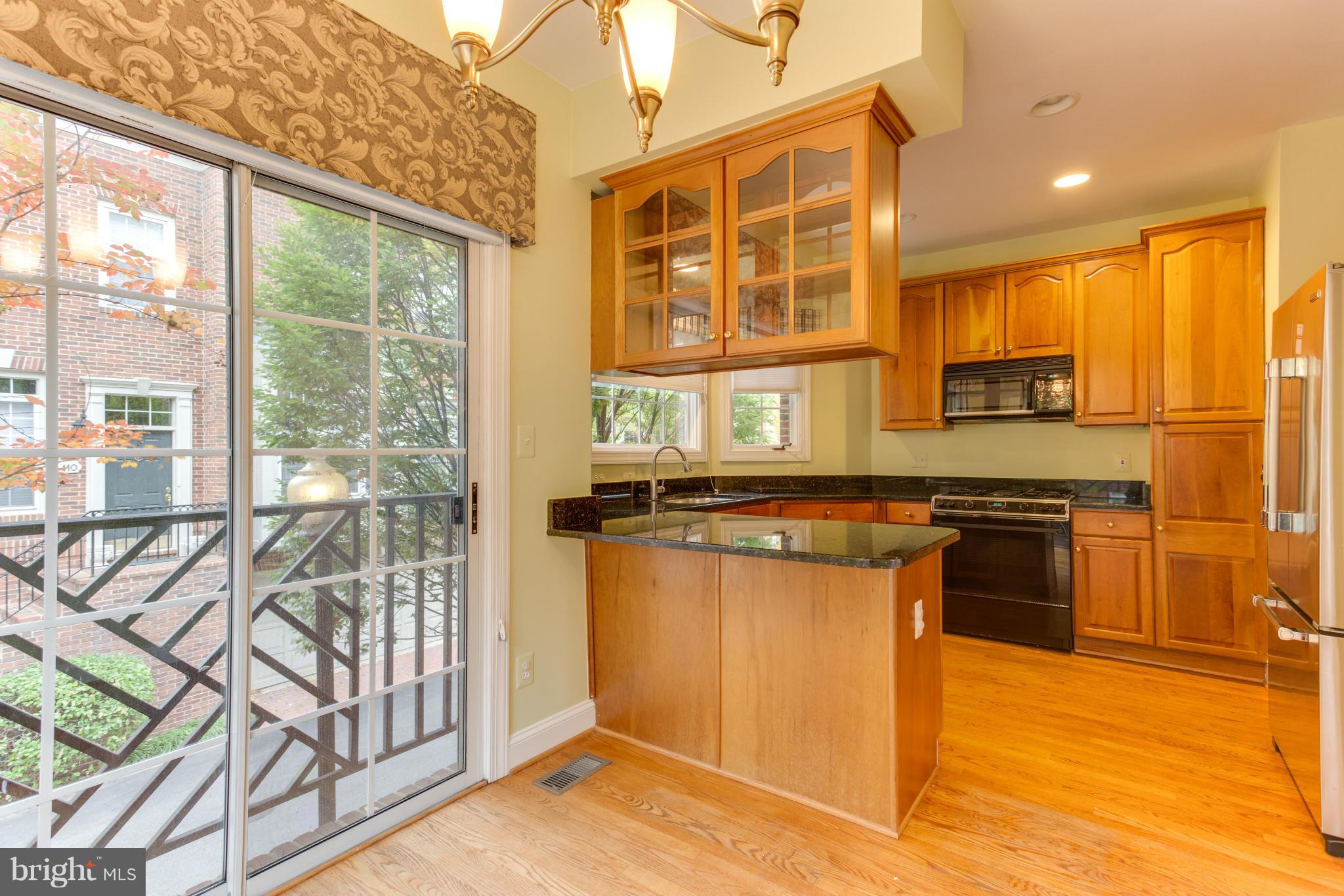 RIVERGATE - Residential Lease