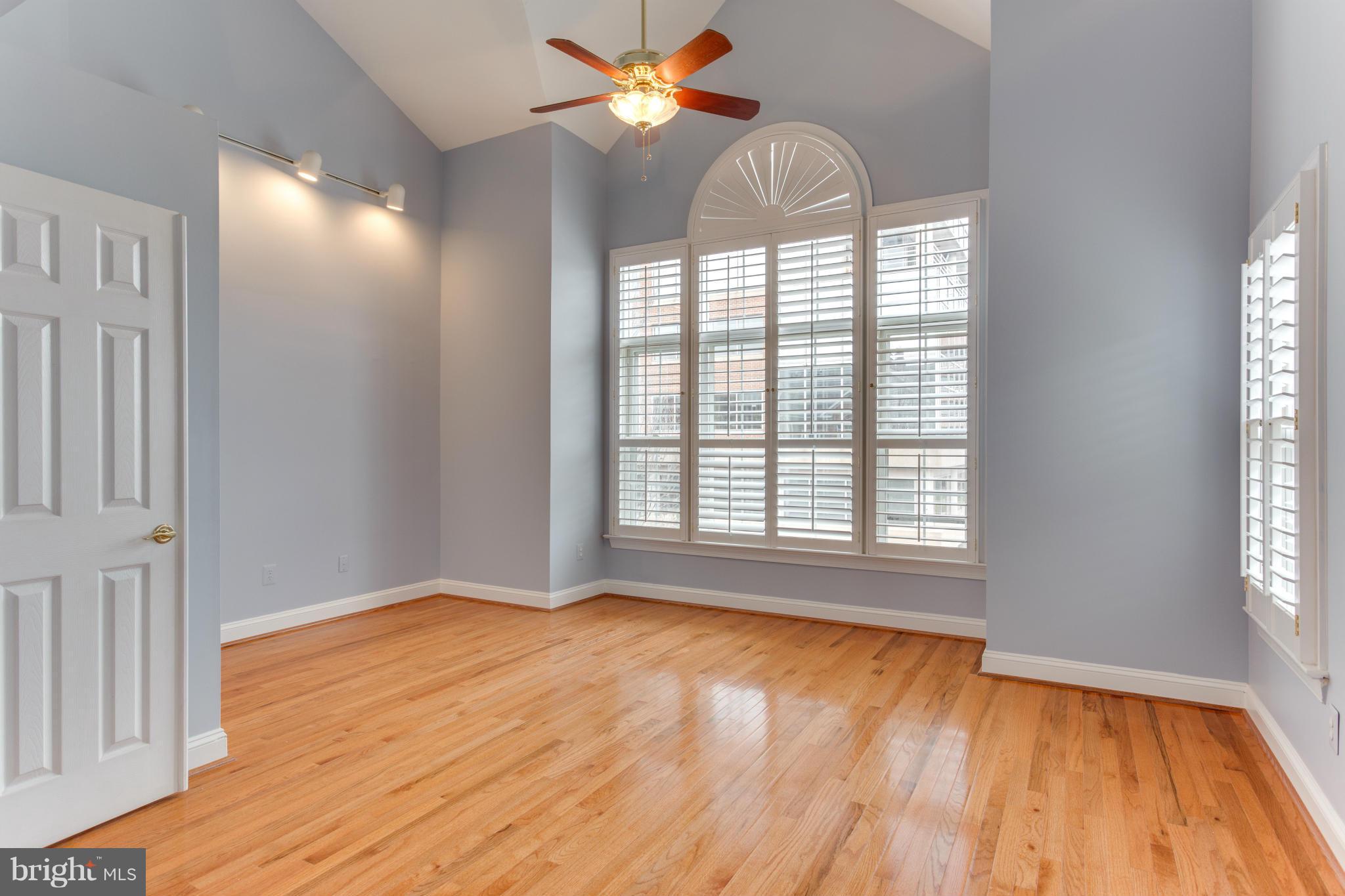 RIVERGATE - Residential Lease