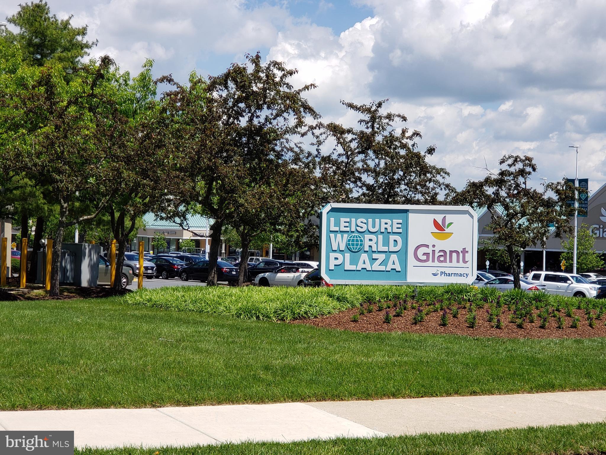 ROSSMOOR LEISURE WORLD - Residential