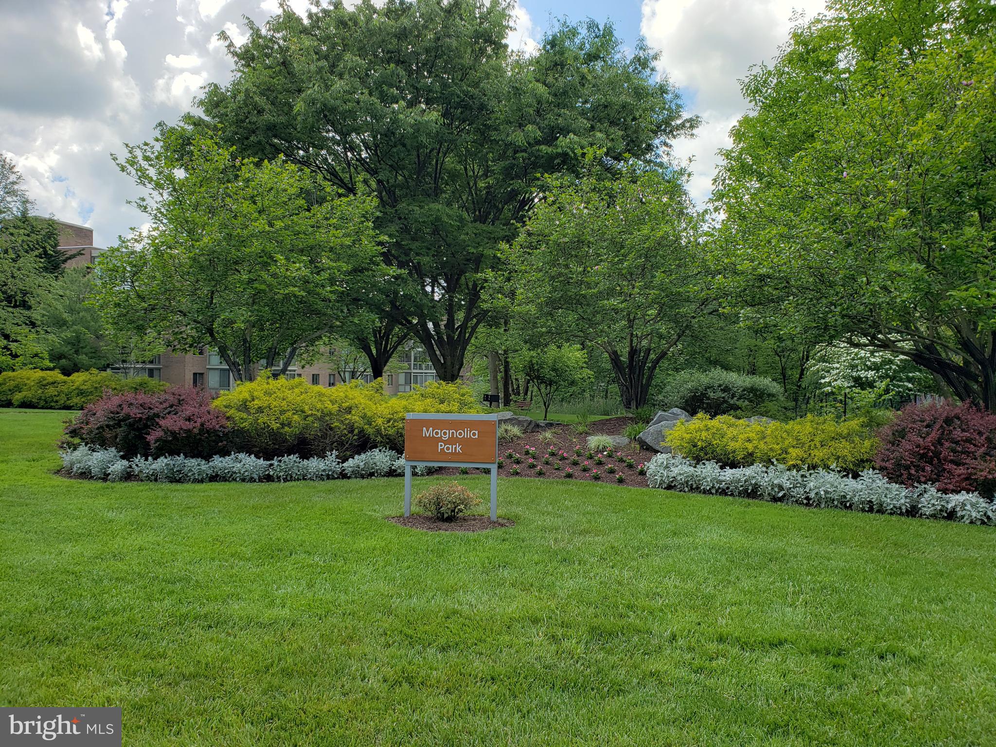 ROSSMOOR LEISURE WORLD - Residential