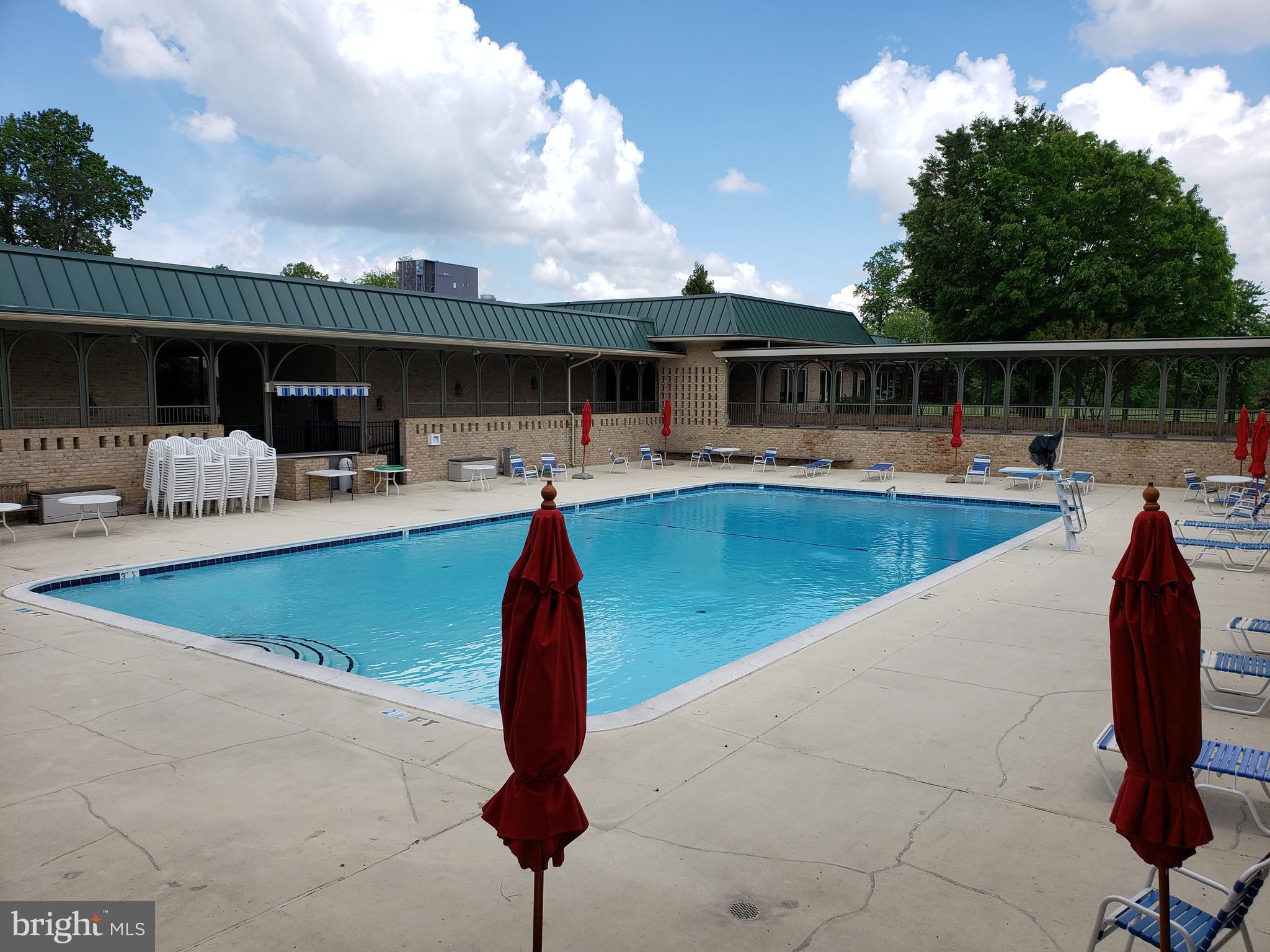 ROSSMOOR LEISURE WORLD - Residential