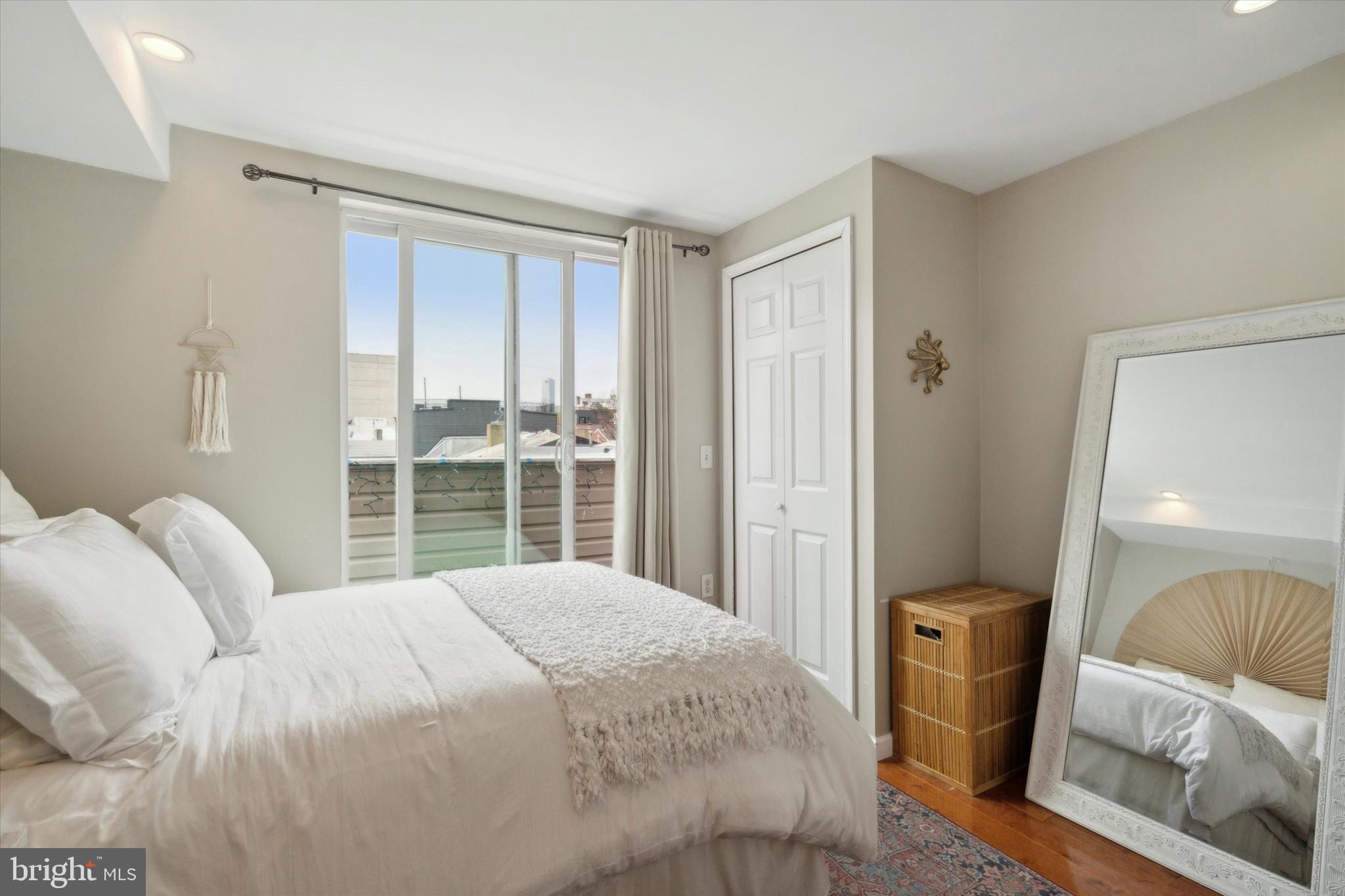 WASHINGTON SQ WEST - Residential Lease