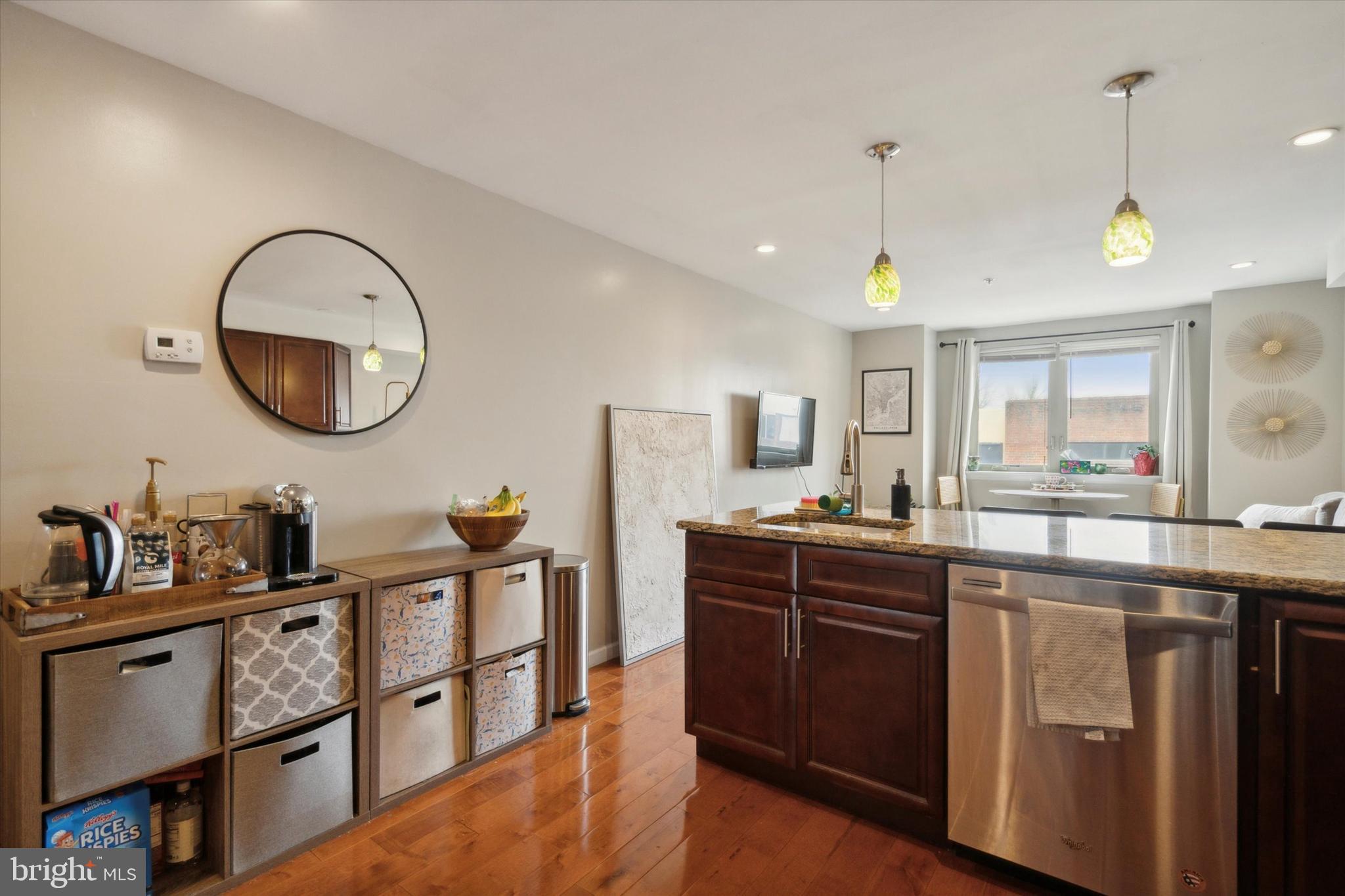 WASHINGTON SQ WEST - Residential Lease