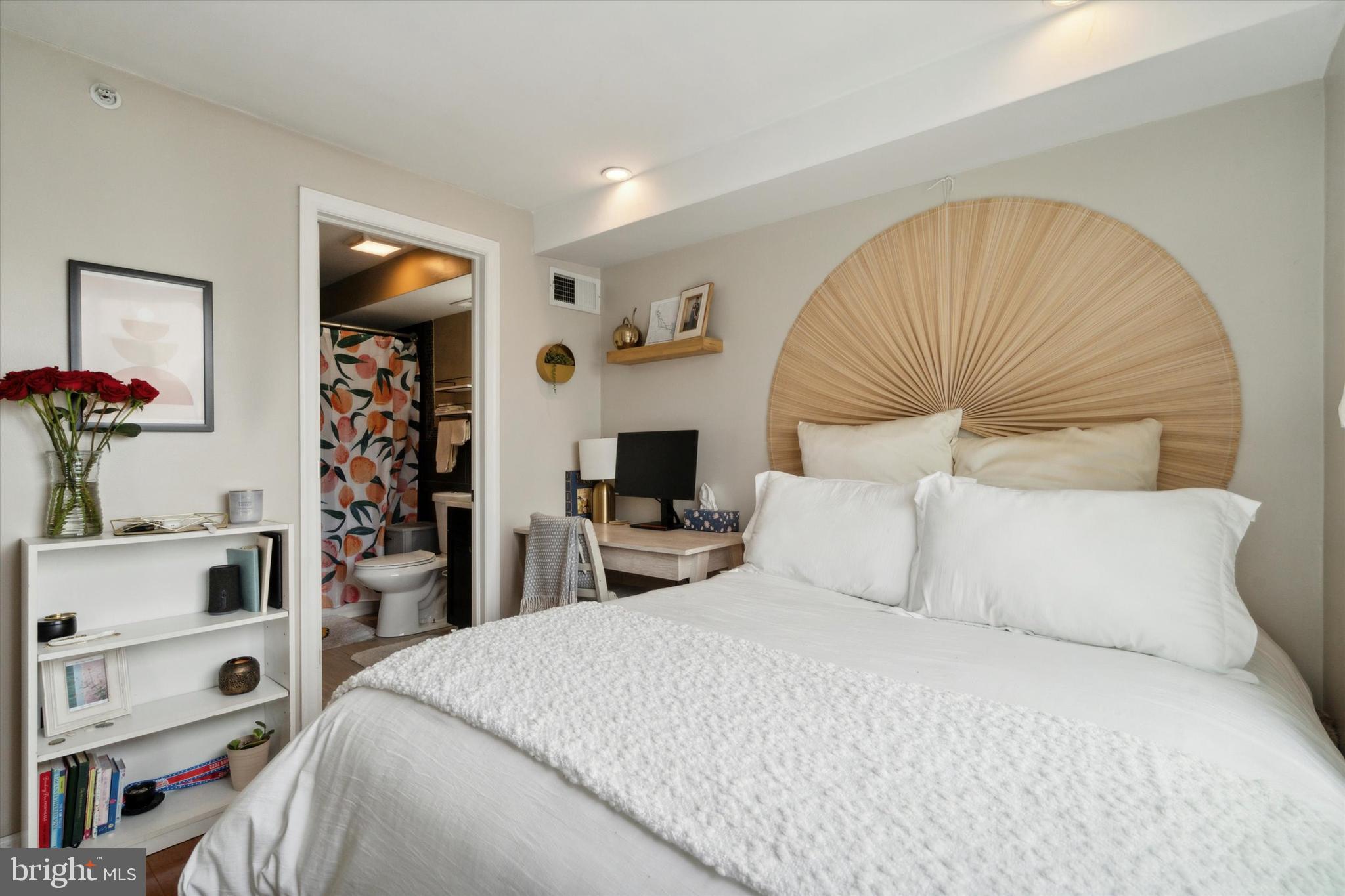 WASHINGTON SQ WEST - Residential Lease