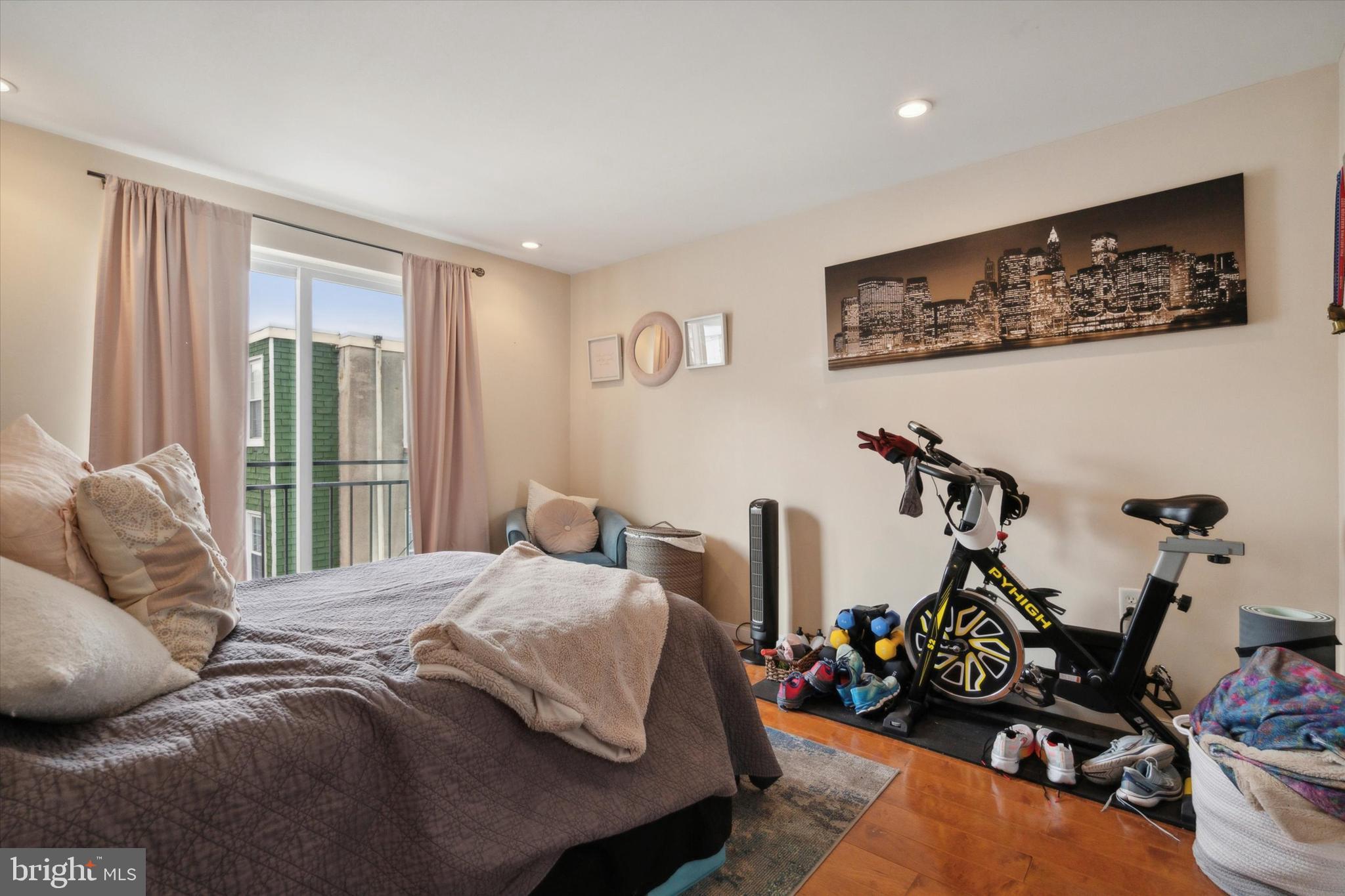 WASHINGTON SQ WEST - Residential Lease