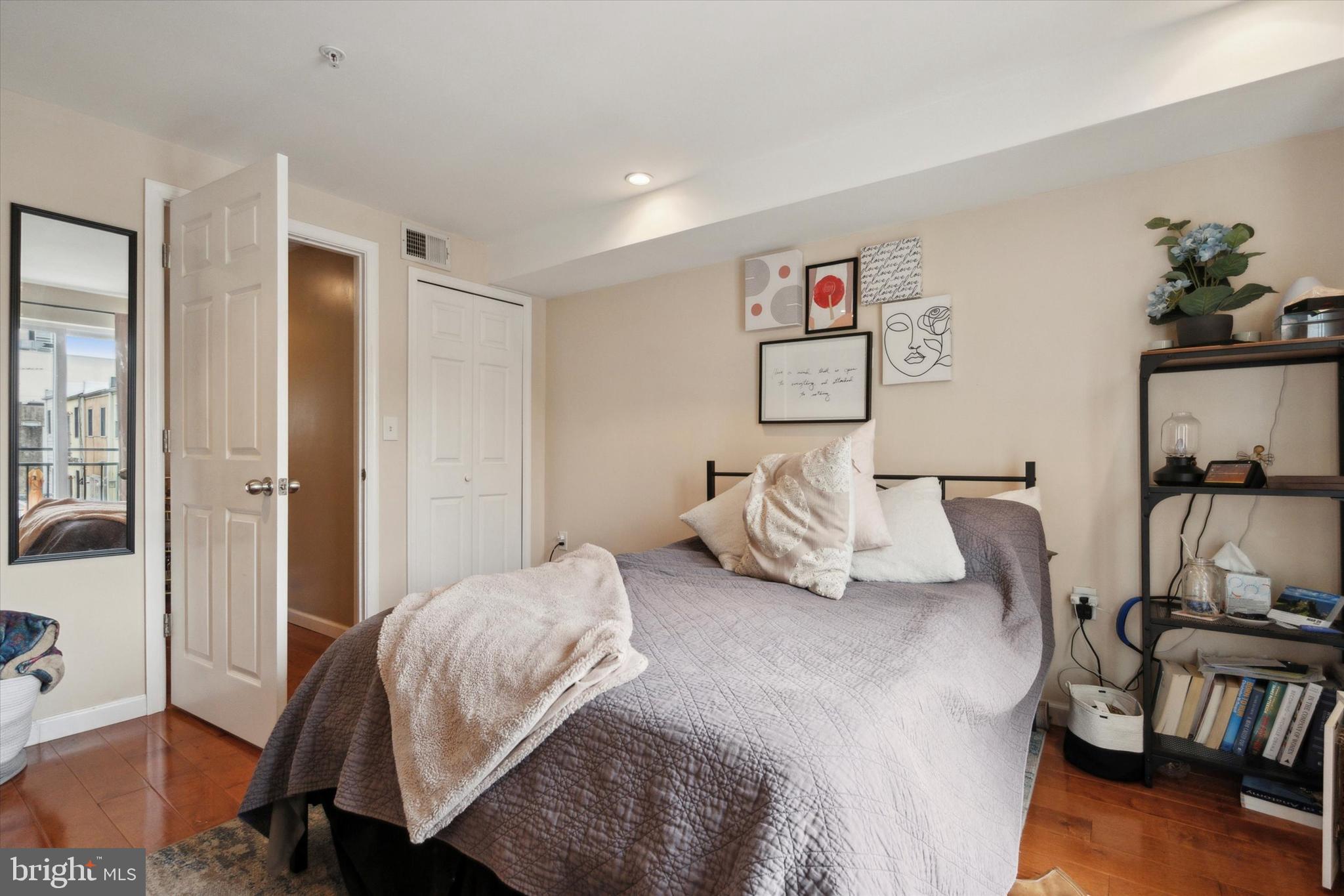 WASHINGTON SQ WEST - Residential Lease