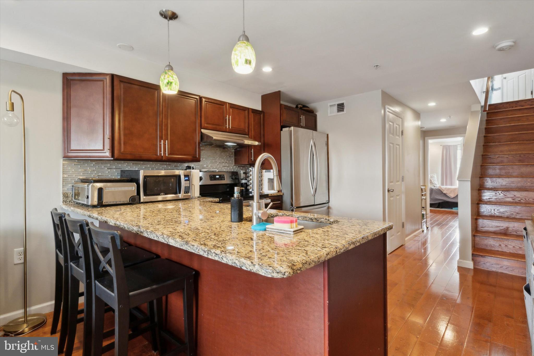 WASHINGTON SQ WEST - Residential Lease