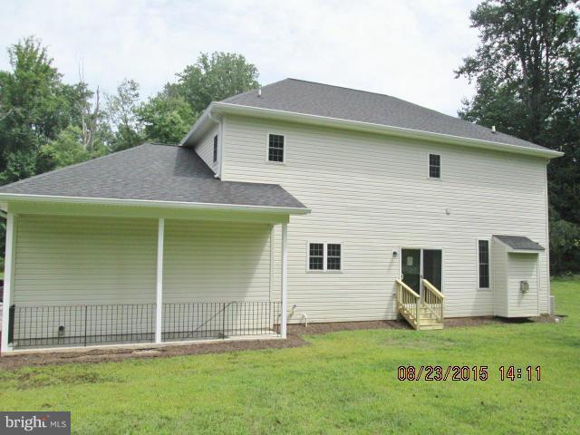 LYON ACRES - Residential