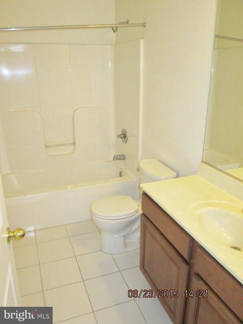 LYON ACRES - Residential