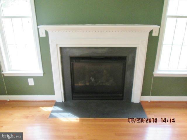 LYON ACRES - Residential