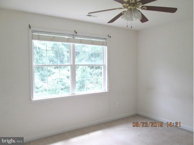 LYON ACRES - Residential