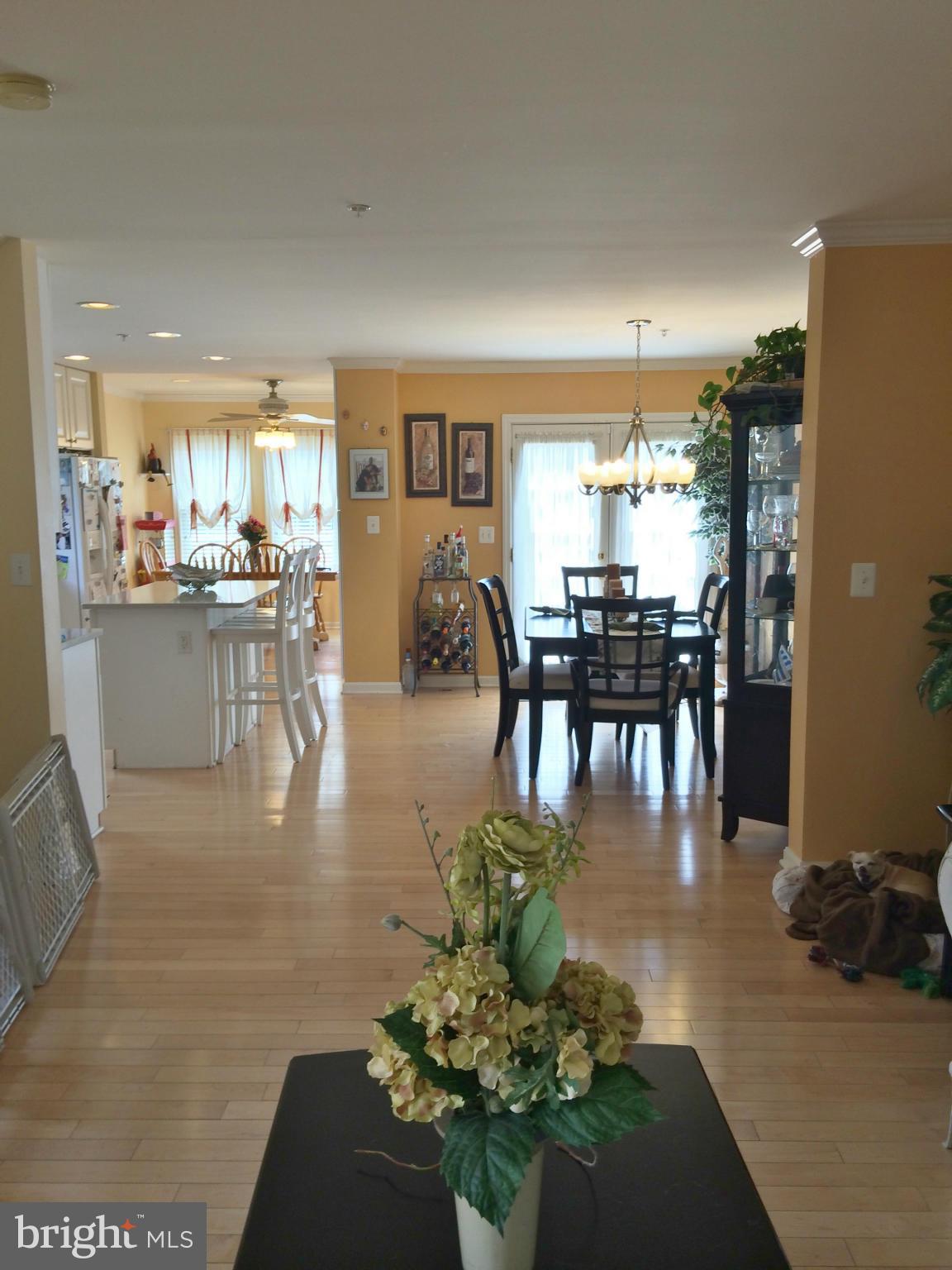 SEVEN OAKS - Residential Lease