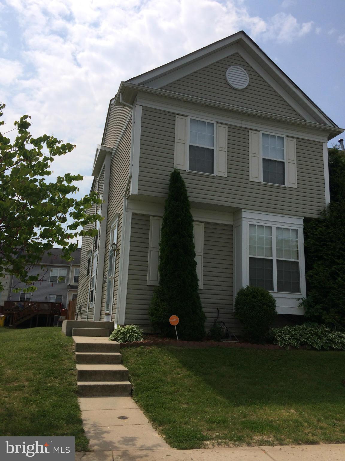 SEVEN OAKS - Residential Lease