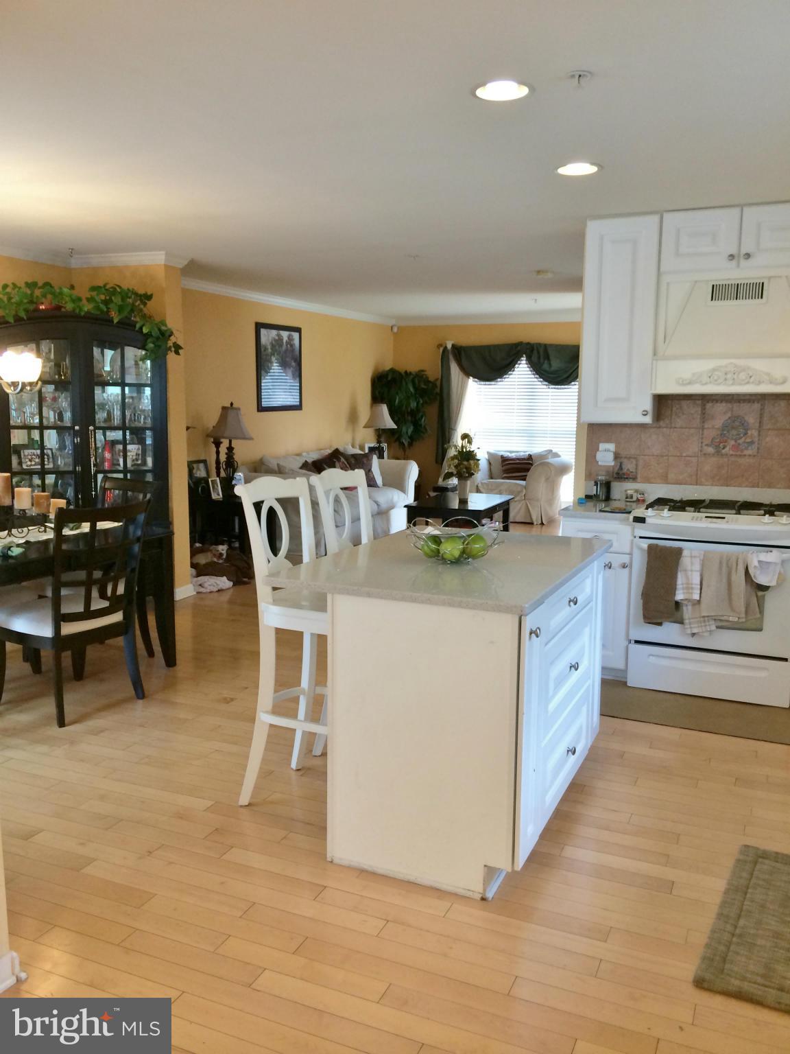 SEVEN OAKS - Residential Lease