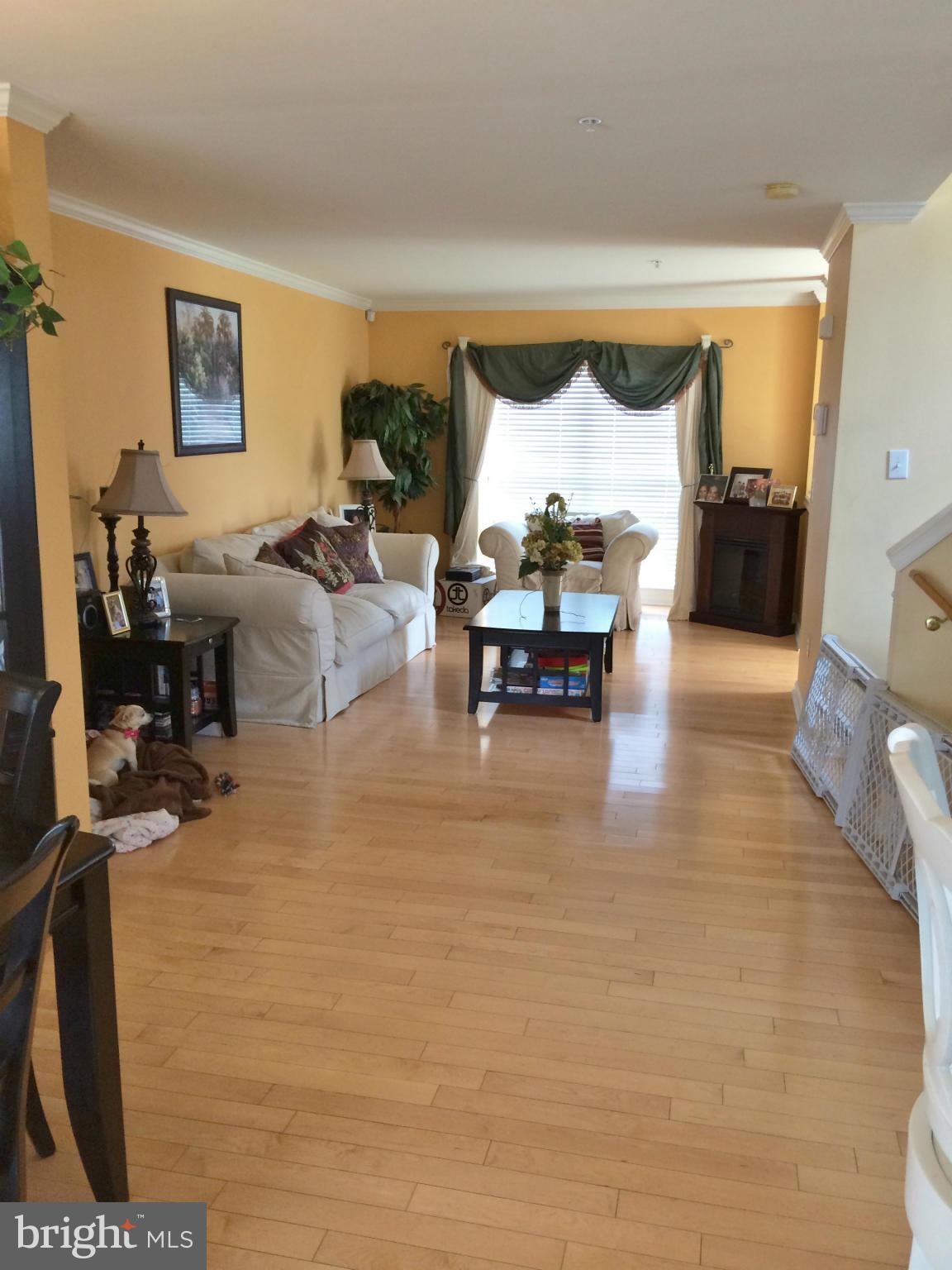 SEVEN OAKS - Residential Lease