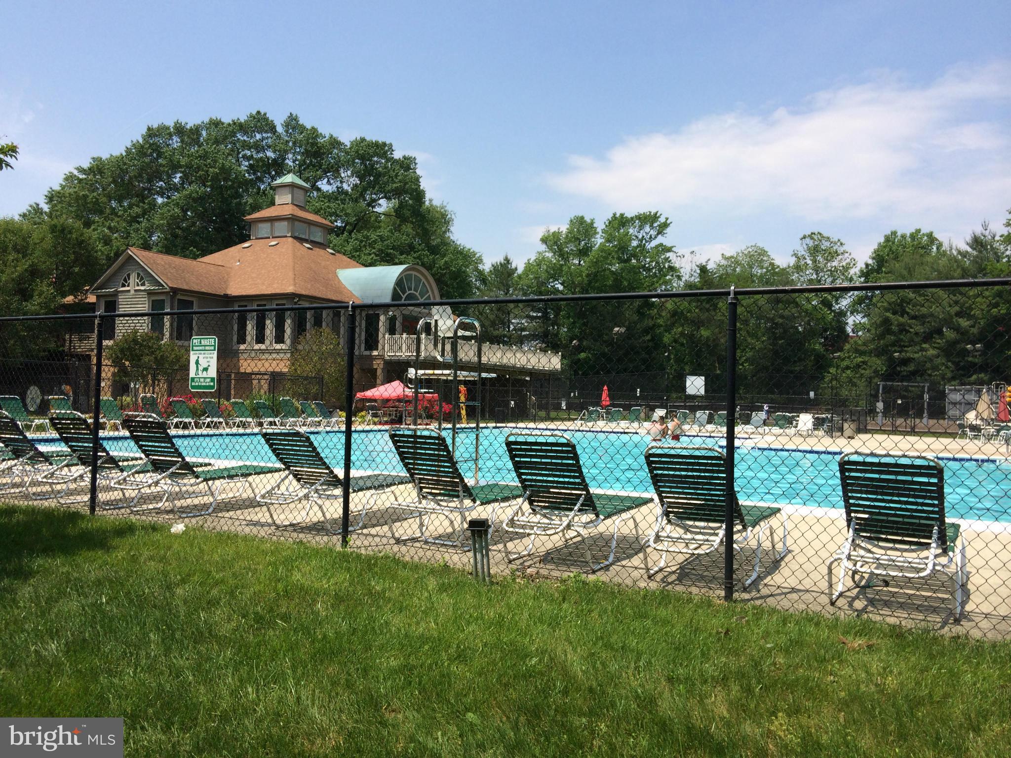 SEVEN OAKS - Residential Lease