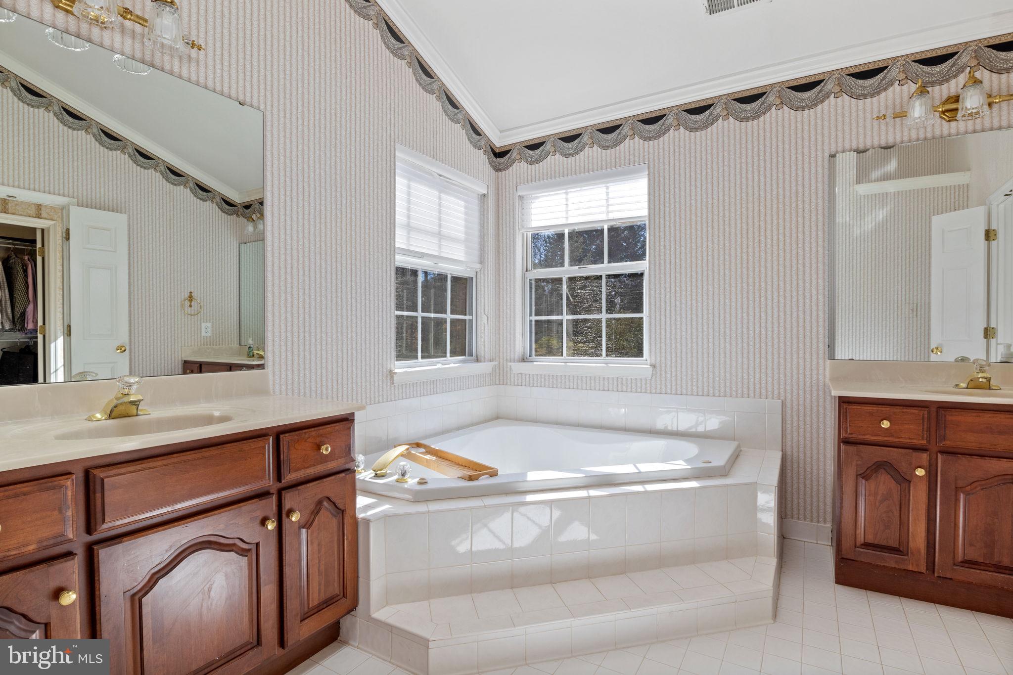 FOXMILL - Residential