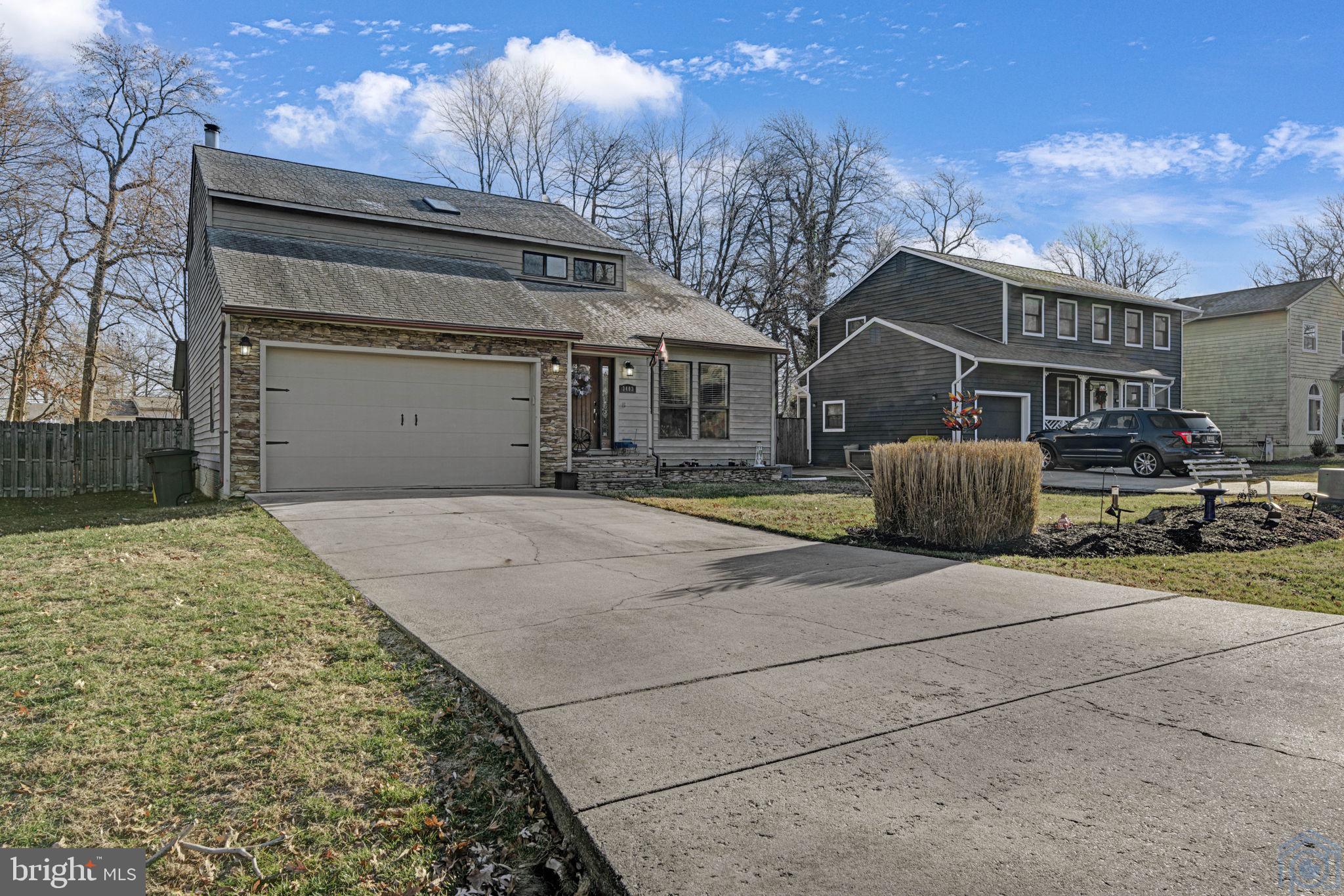 ARUNDEL ON THE BAY - Residential