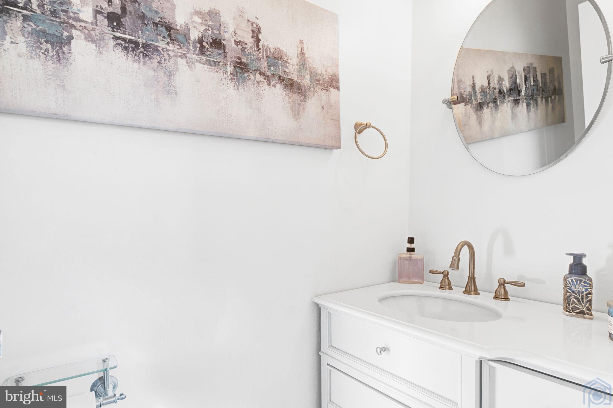 ARUNDEL ON THE BAY - Residential