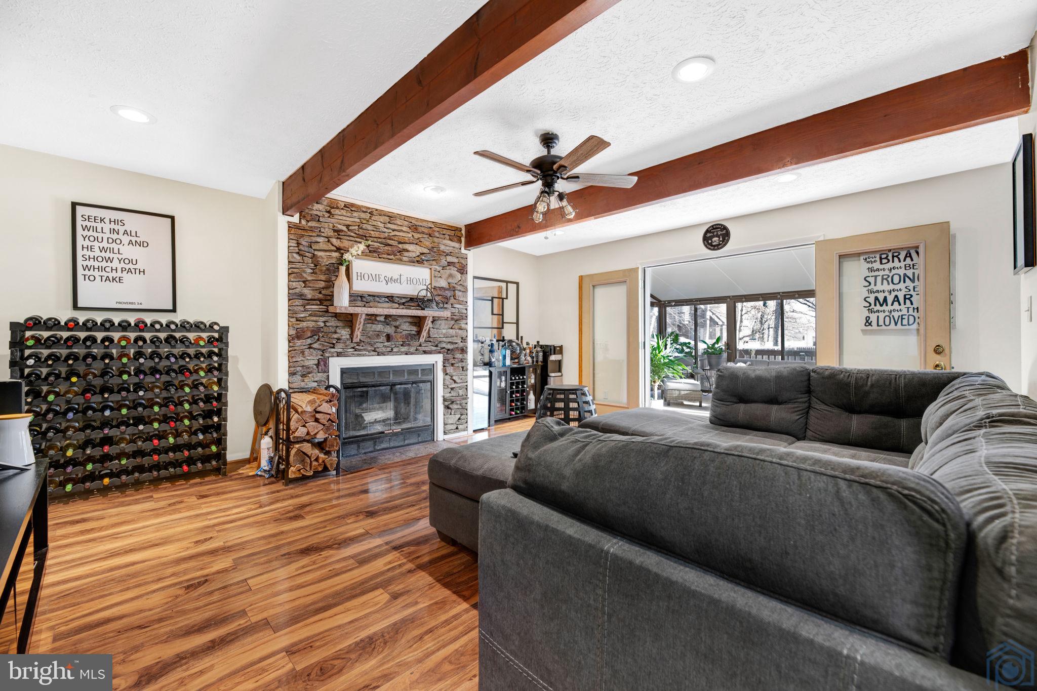 ARUNDEL ON THE BAY - Residential