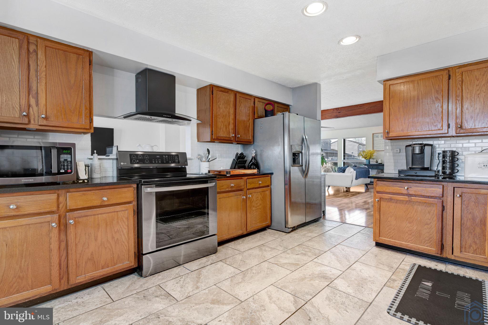 ARUNDEL ON THE BAY - Residential