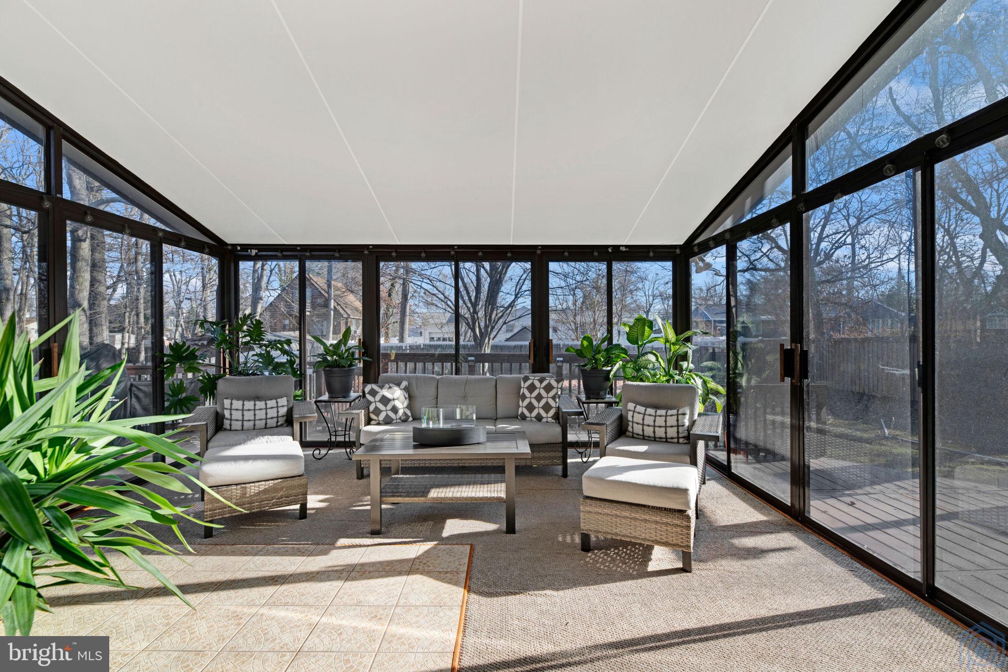 ARUNDEL ON THE BAY - Residential