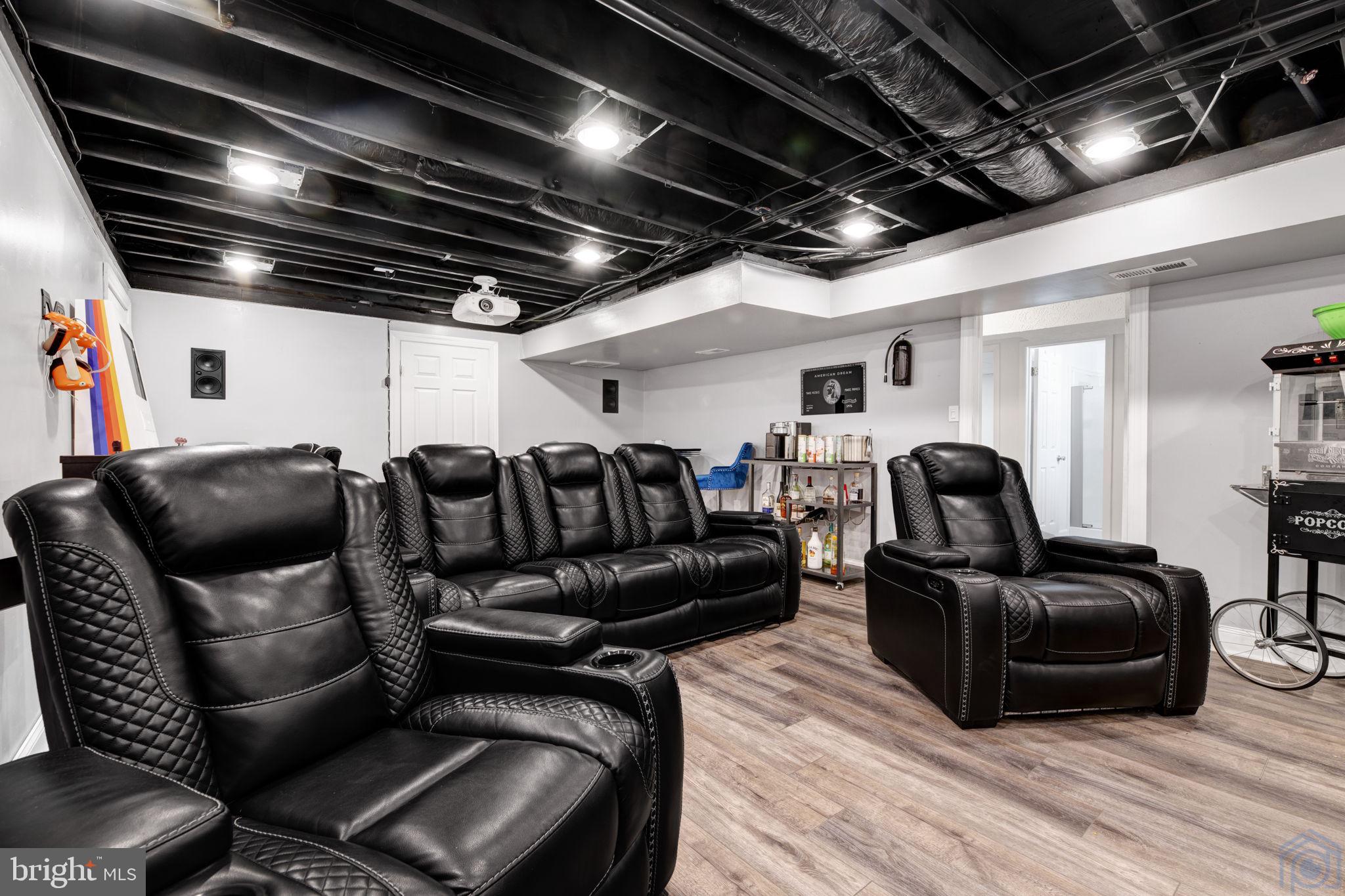 ARUNDEL ON THE BAY - Residential