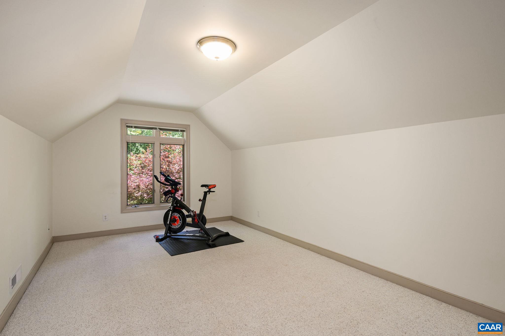 FIELDSTONE - Residential