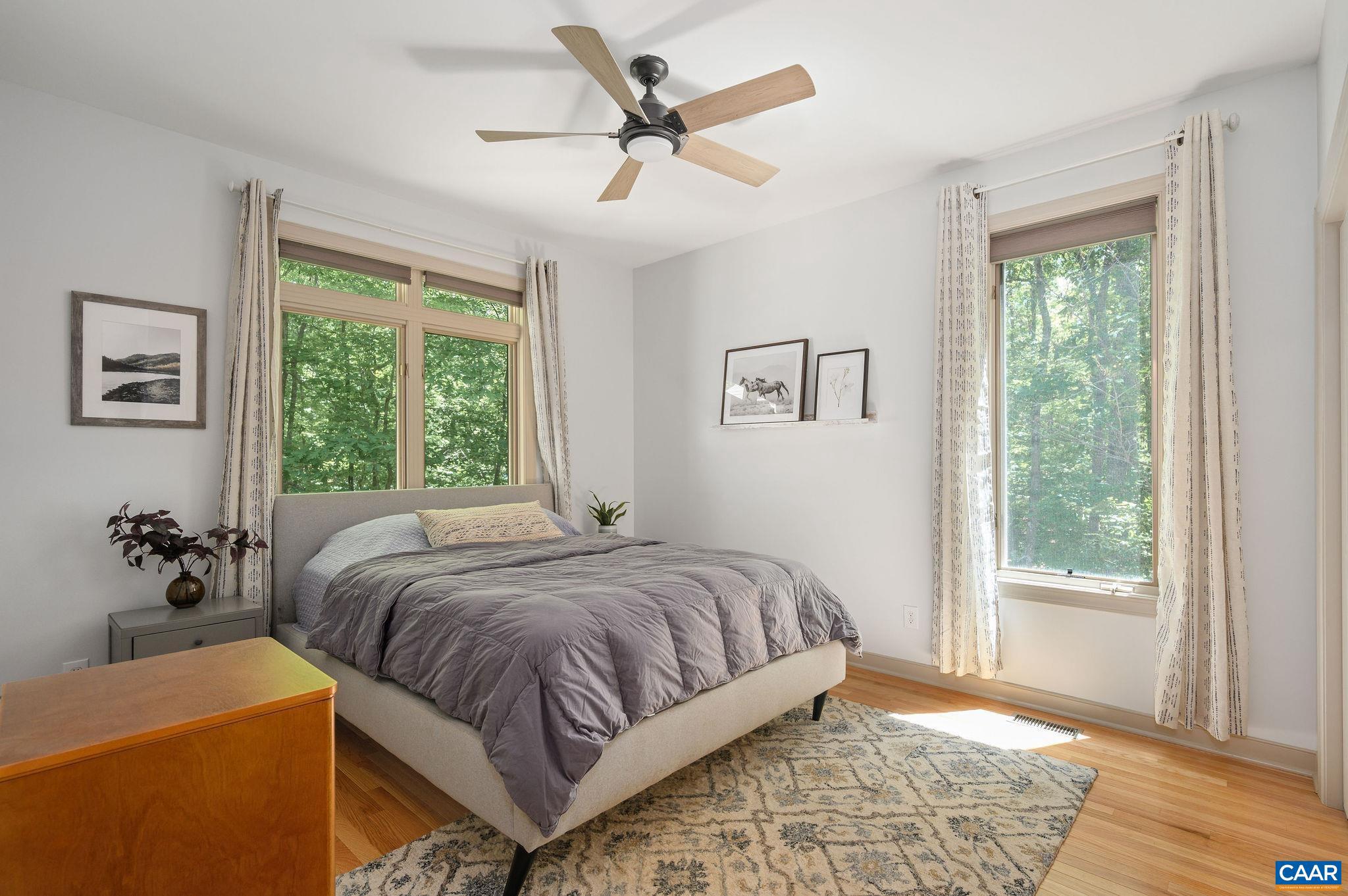 FIELDSTONE - Residential