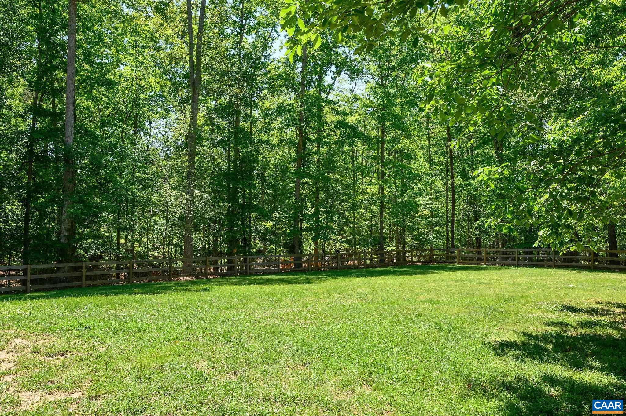 FIELDSTONE - Residential