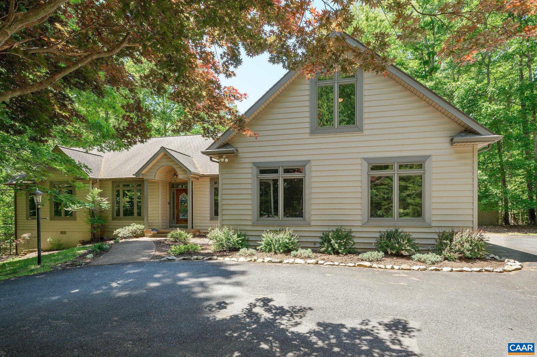 FIELDSTONE - Residential