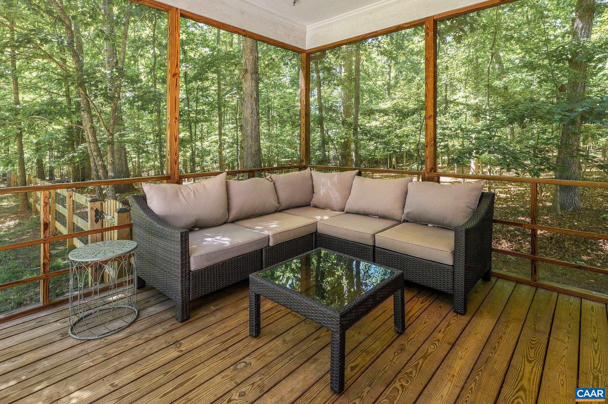 FIELDSTONE - Residential