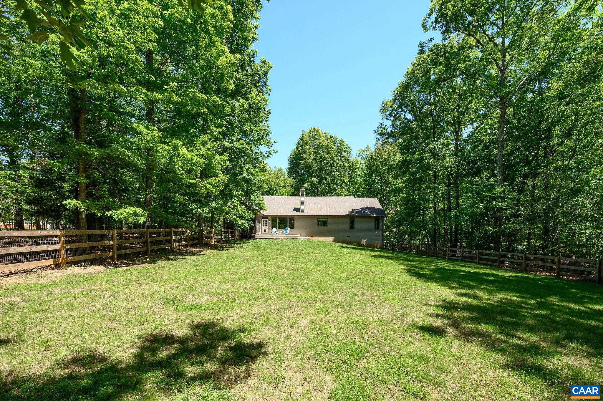 FIELDSTONE - Residential