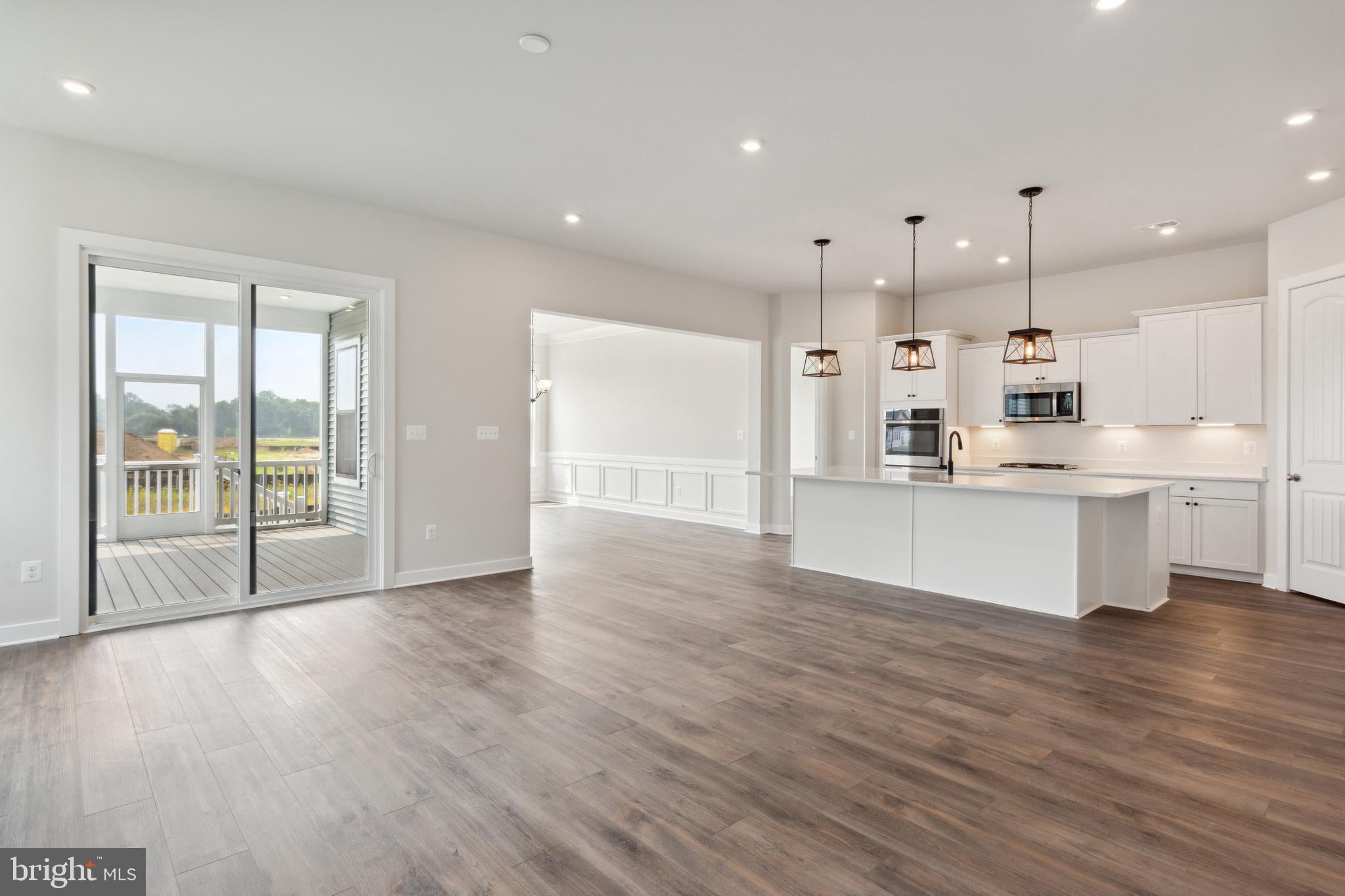 15452 SOLOMON WAY