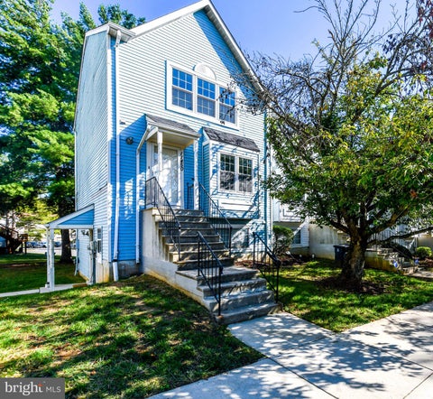 Townhouse For Rent - 11450 Honeysuckle Court #5-5<br/> UPPER MARLBORO, MD 20774