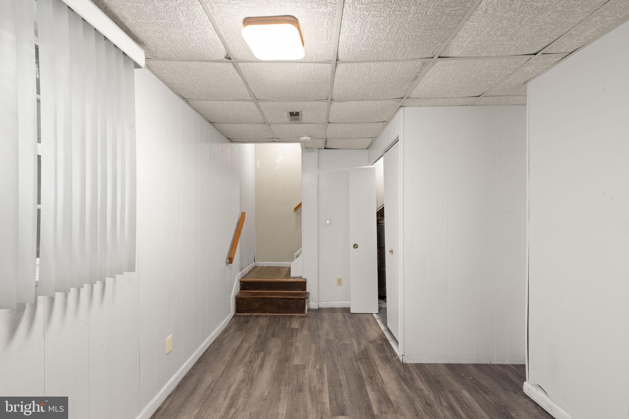 THE HUNTSMAN CONDOMINIUM - Residential