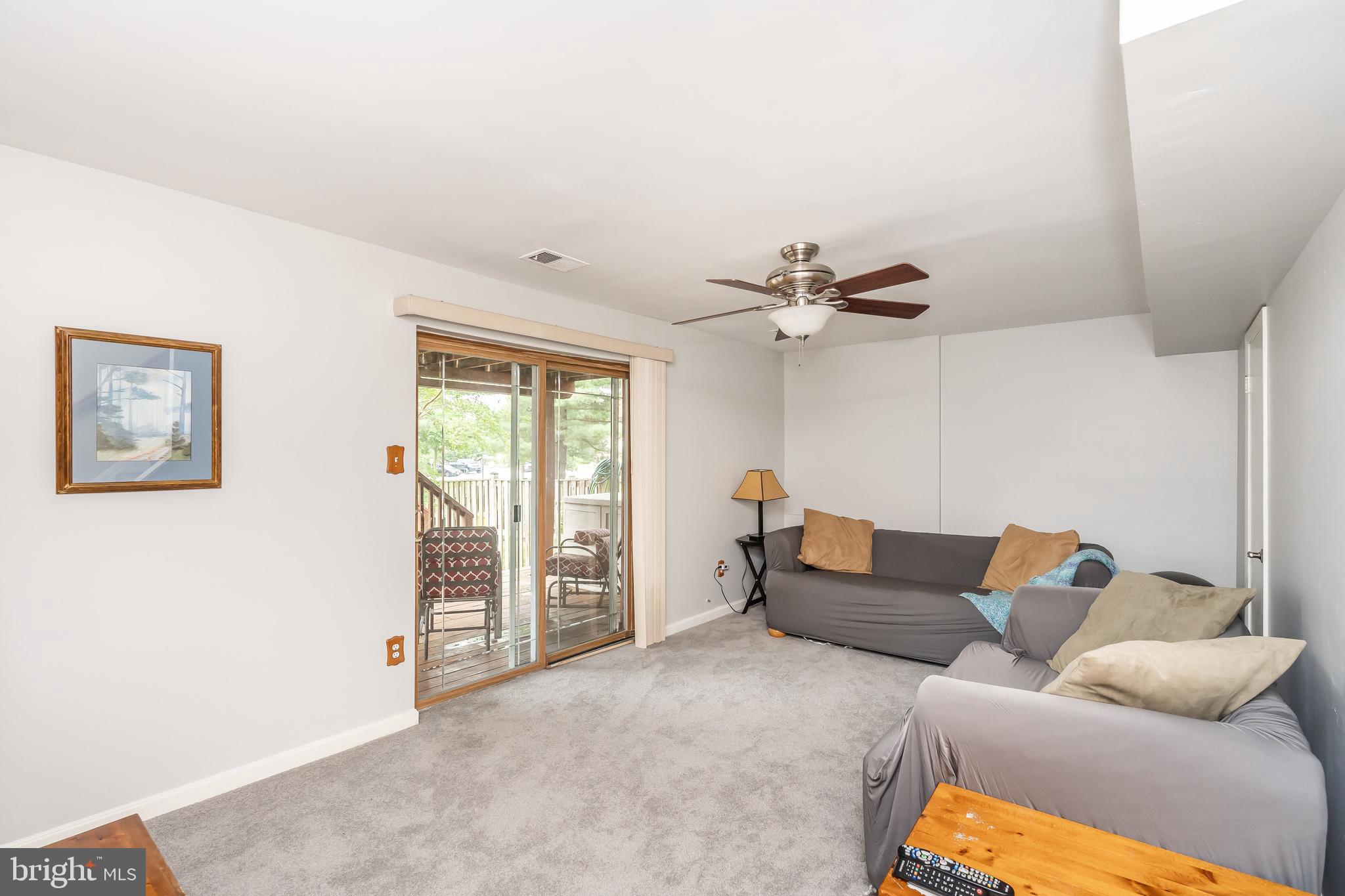 ELIZABETHS LANDING - Residential