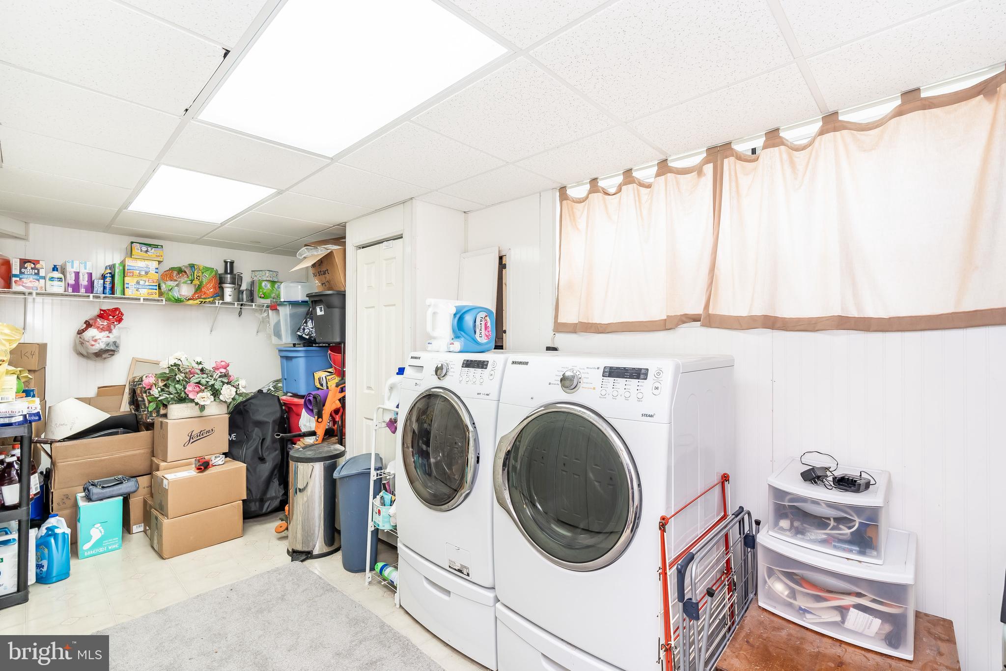 ELIZABETHS LANDING - Residential