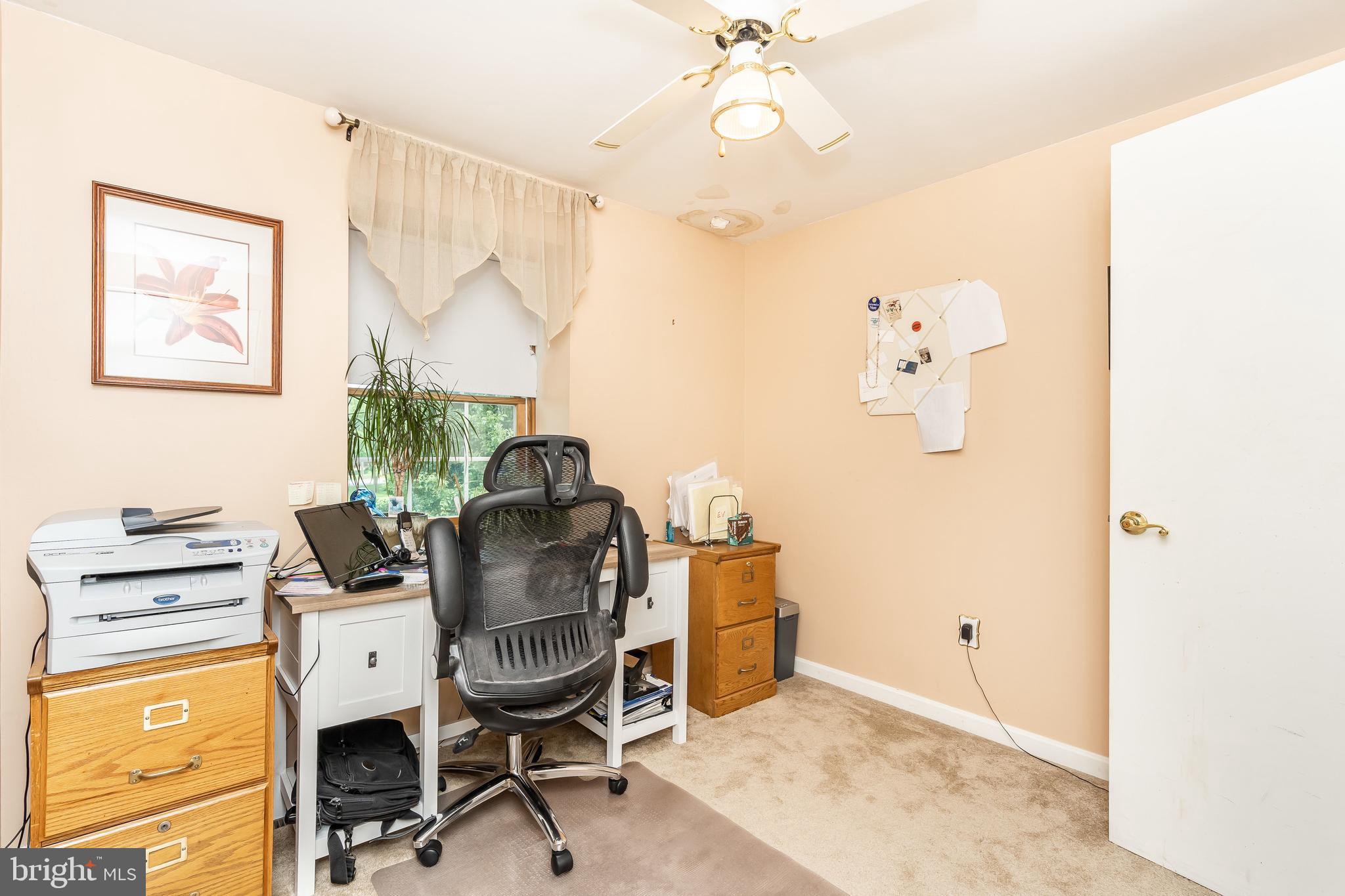 ELIZABETHS LANDING - Residential