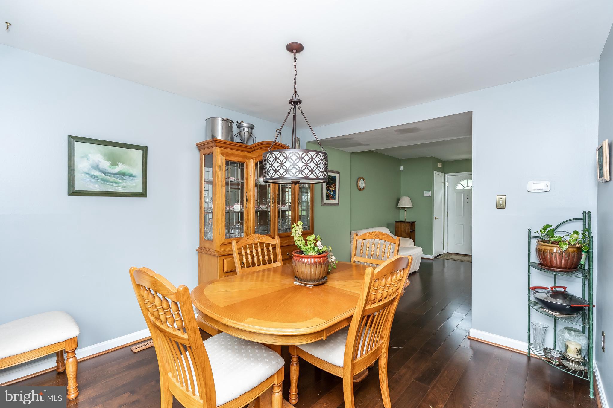 ELIZABETHS LANDING - Residential