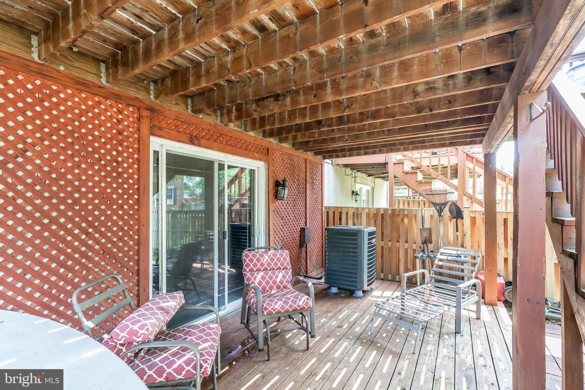 ELIZABETHS LANDING - Residential