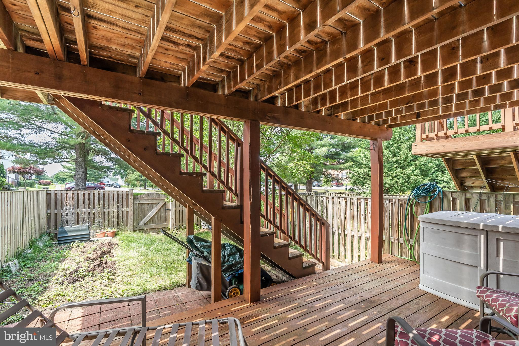 ELIZABETHS LANDING - Residential