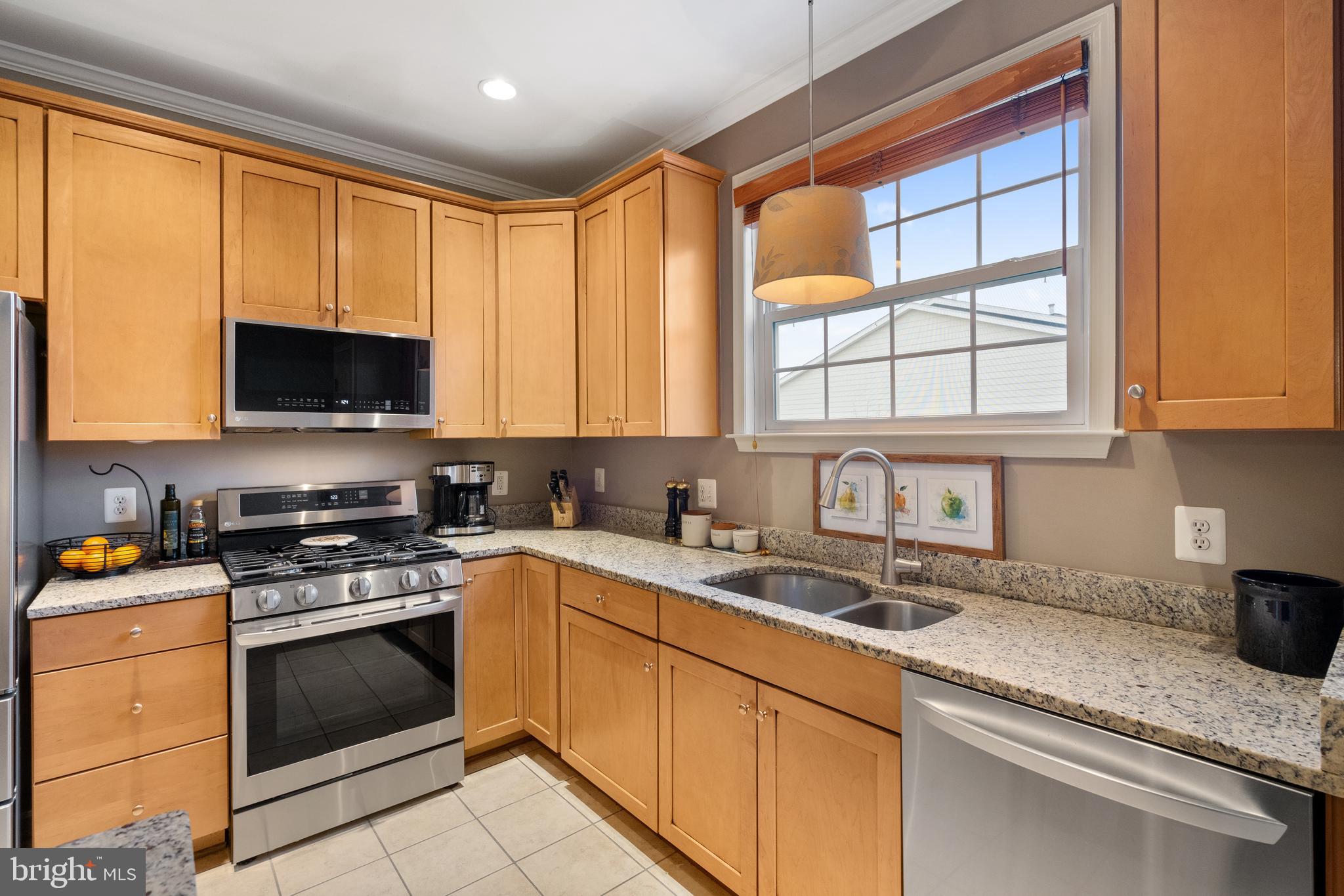 LANSDOWNE - Residential