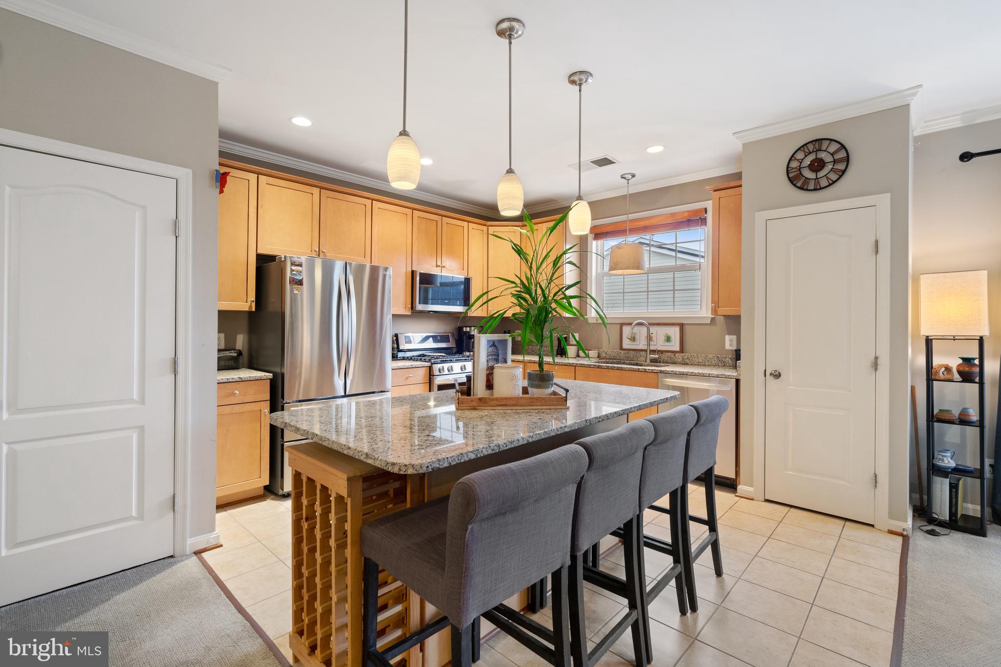 LANSDOWNE - Residential