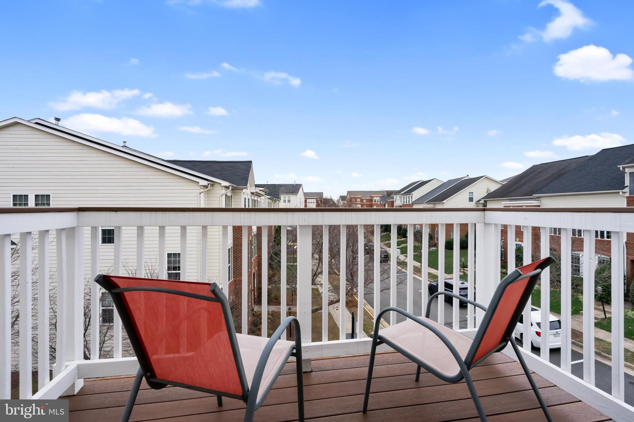 LANSDOWNE - Residential