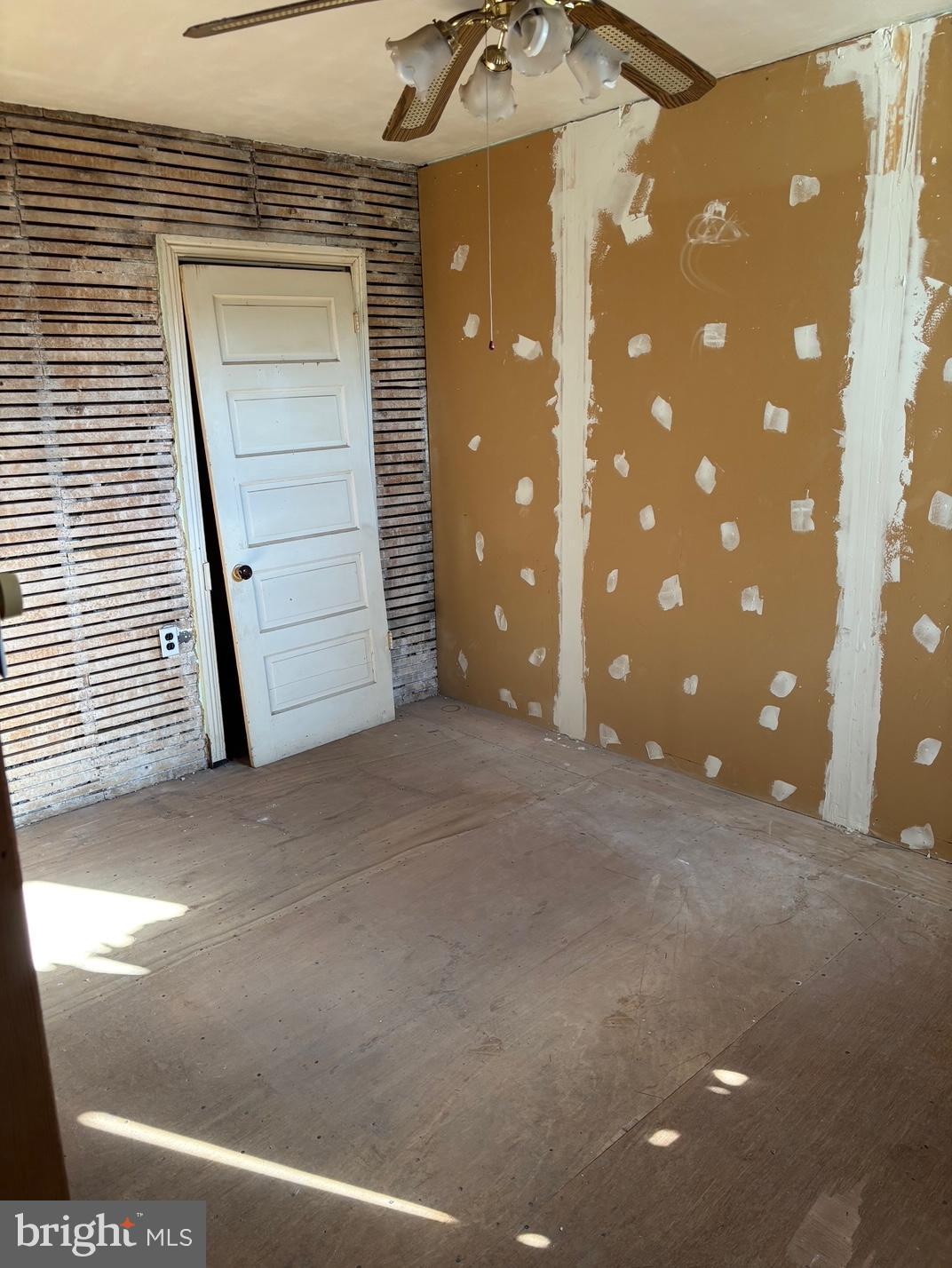 PASSYUNK SQUARE - Residential