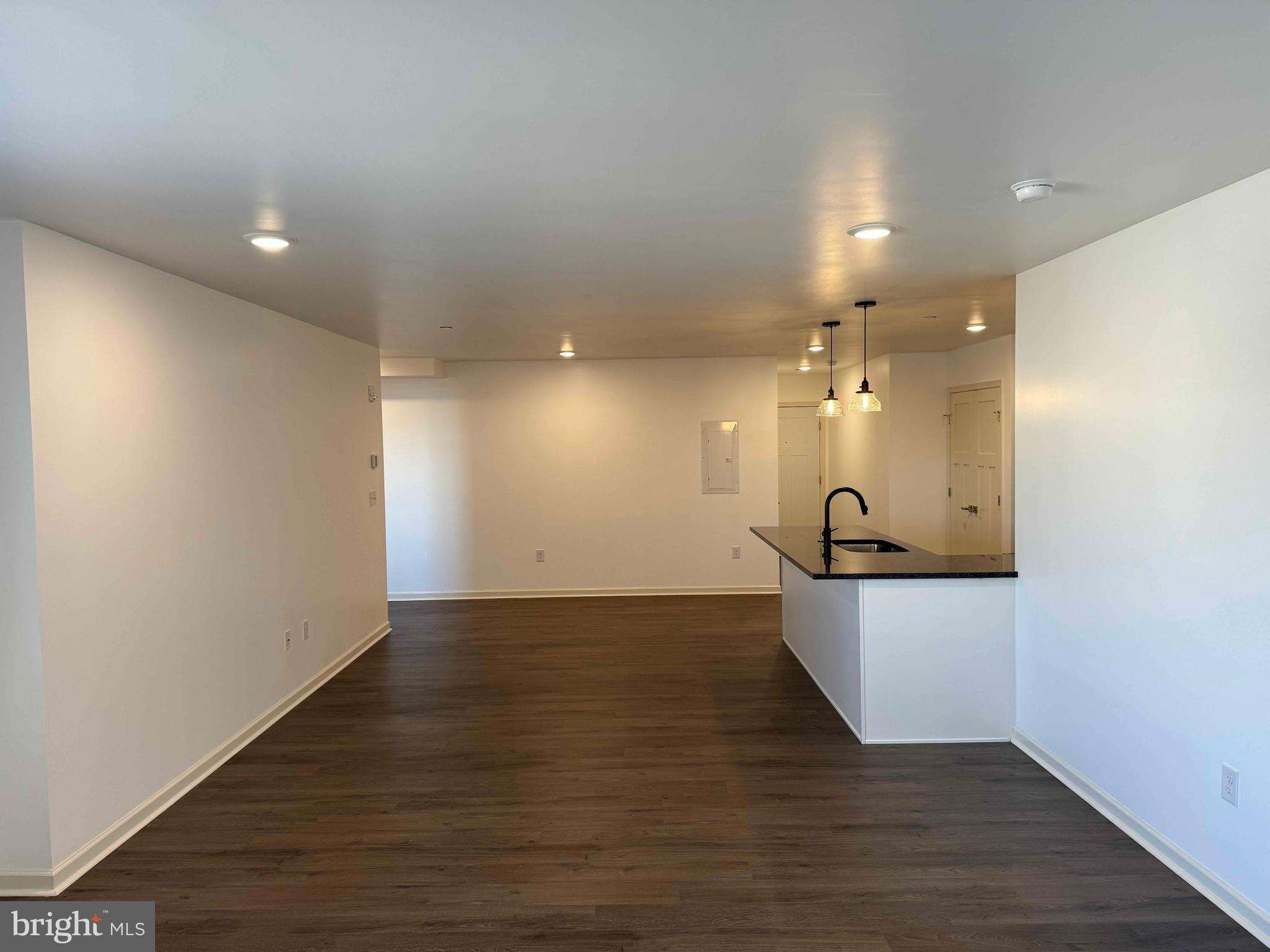 ROXBOROUGH - Residential Lease