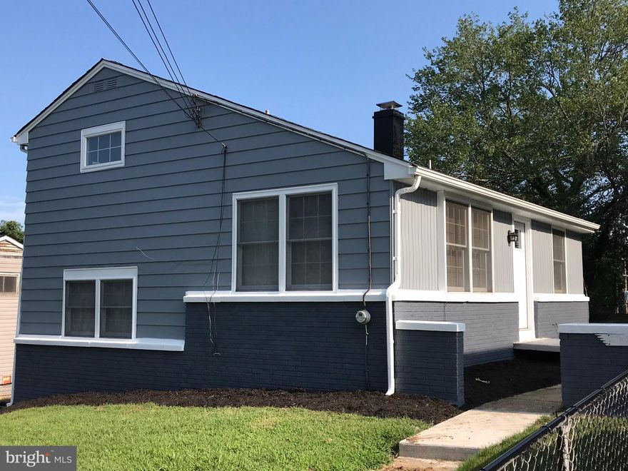 Beautifully renovated 4 level single family house with a finished basement. This house features fresh paint, new kitchen, Granite tops, Stainless steel appliances, Wood flooring. Convenient location, Close to MGM National Harbor, the metro, restaurants, and shopping.
